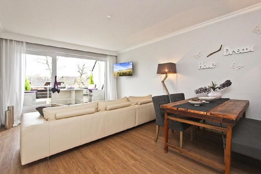 Apartment Ostseerausch Шарбойтц Стая снимка